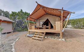 12 Fires Luxury Glamping With Heating #3